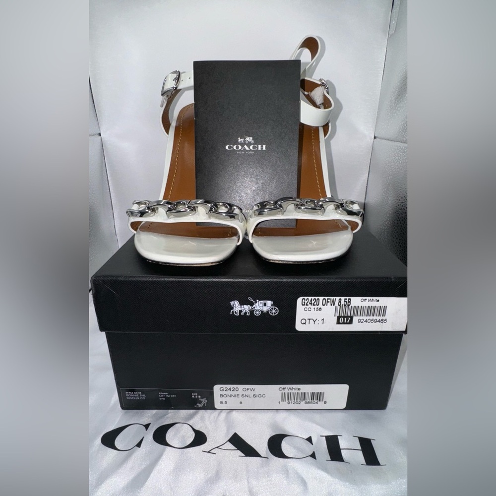 Coach signature link sandal size 8.5